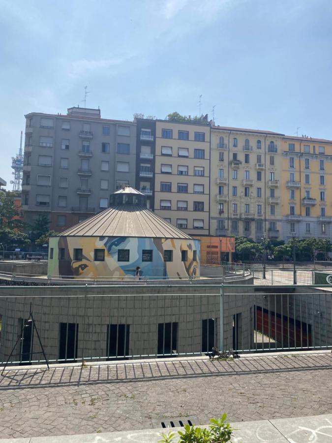 Gramsci 2 - Cozy Apartment Near Sempione Park! Milano Eksteriør bilde