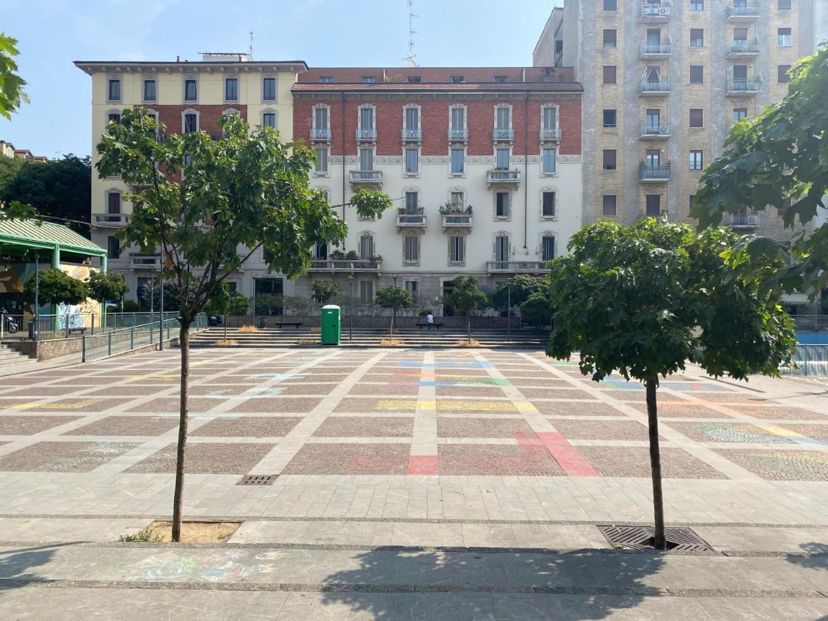 Gramsci 2 - Cozy Apartment Near Sempione Park! Milano Eksteriør bilde